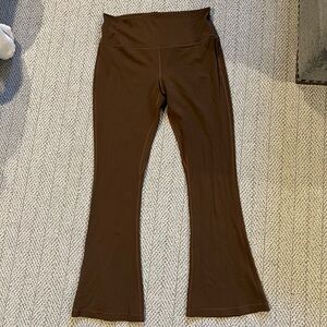 Lululemon Nulu Flare leggings